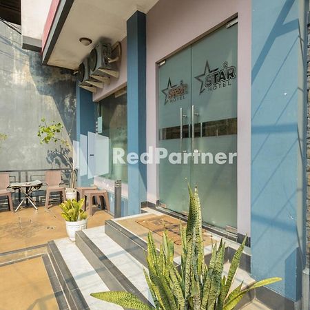 Star Hotel Jaksa Mitra Reddoorz Dżakarta Zewnętrze zdjęcie